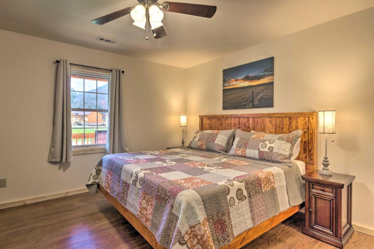 Cozy Smoky Mountain Cabin By Tuckasegee River! Bryson City Zewnętrze zdjęcie